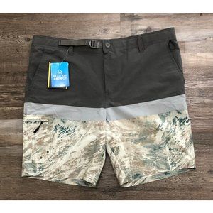 Realtree Mens Performance Hybrid Fishing Shorts Size XL 40-42 New Tags